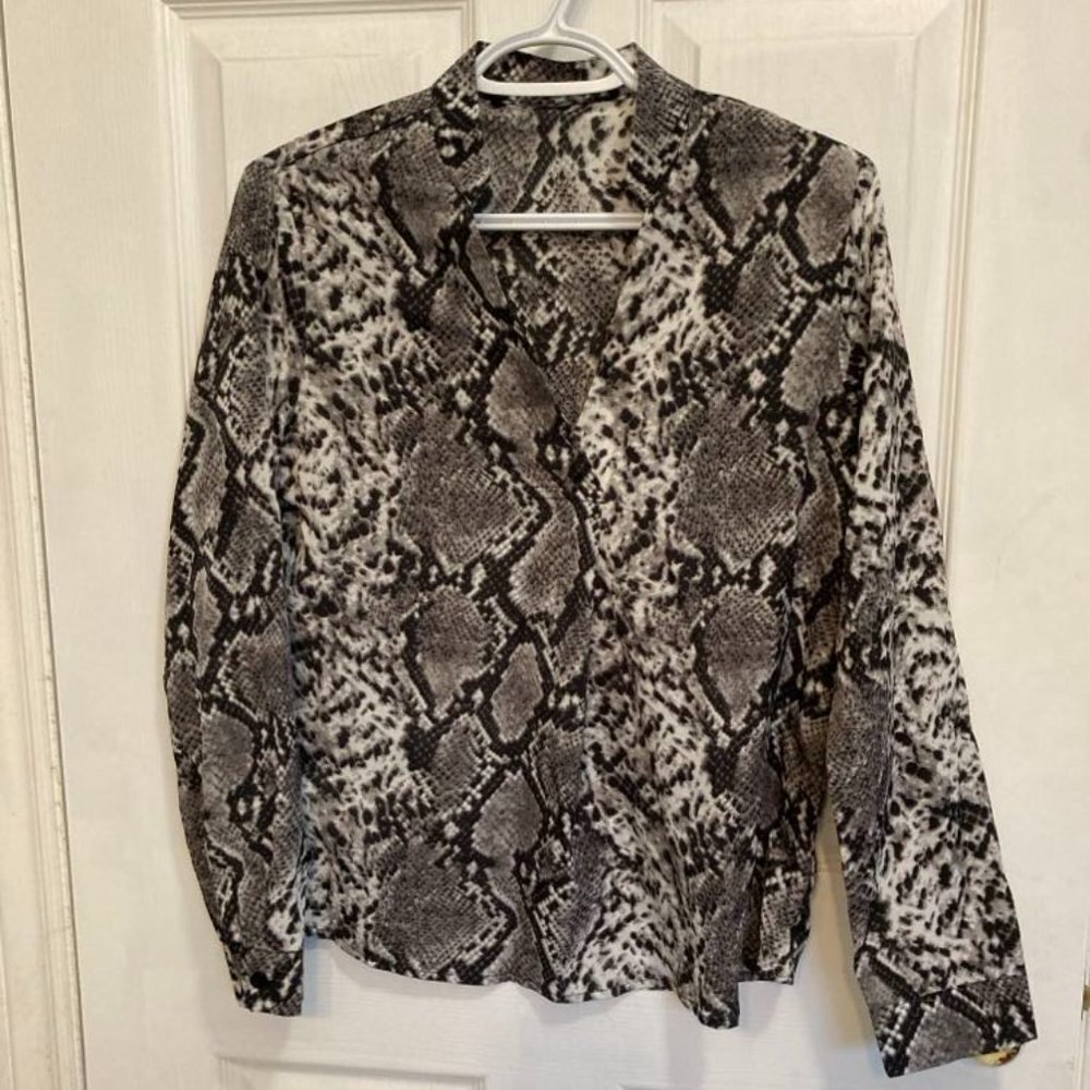 Mock Neck Leopard Print Blouse